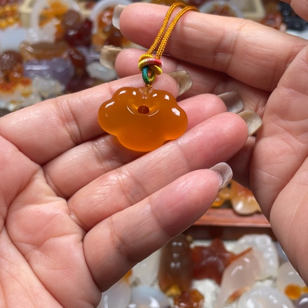 玛瑙/玉髓未镶嵌颈饰