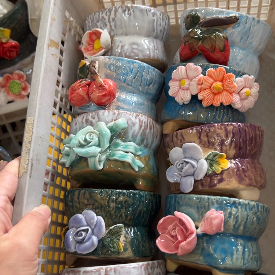 2346 花盆拍满20元发货，退款拉黑