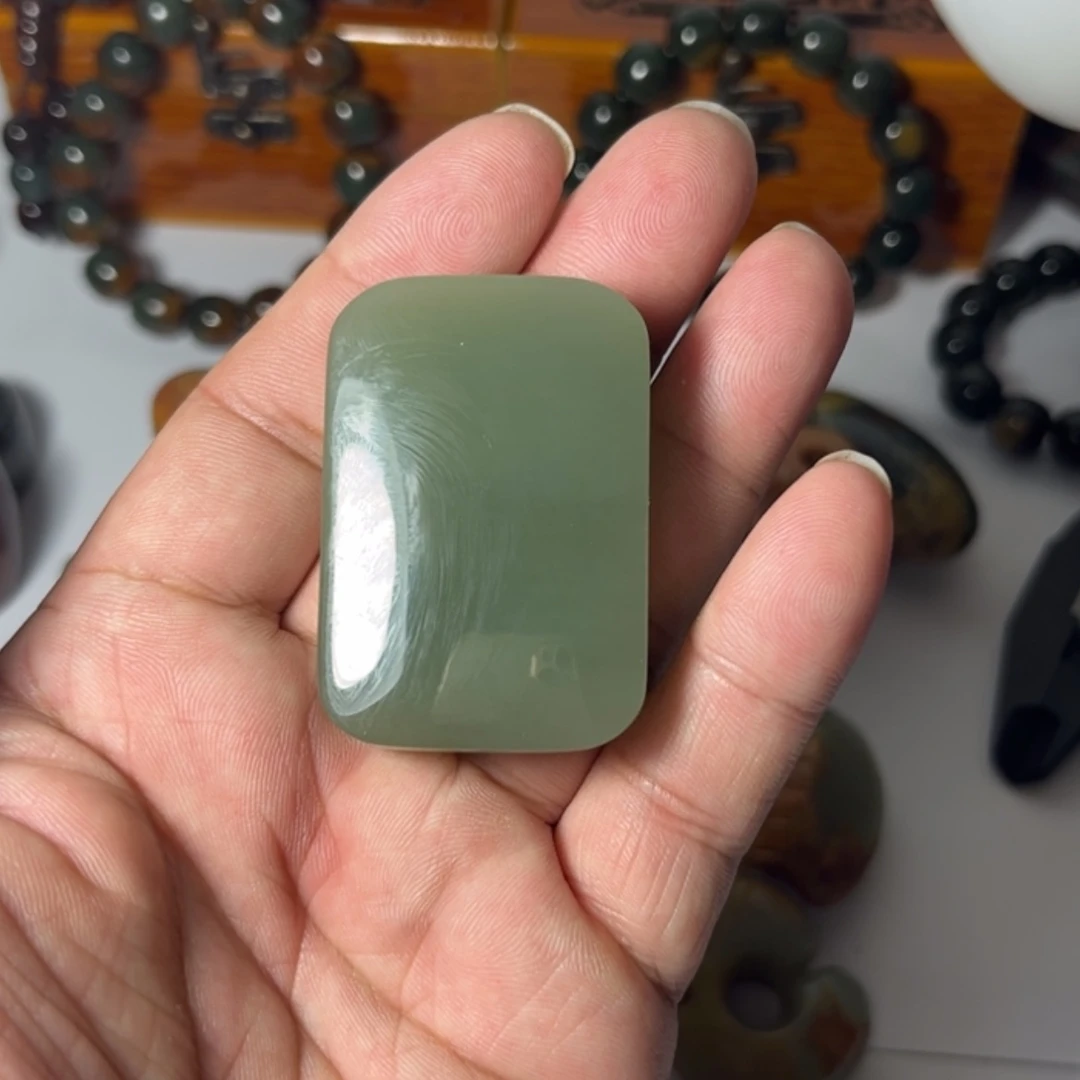 【闪购商品】未镶嵌透闪石质玉挂件风***…