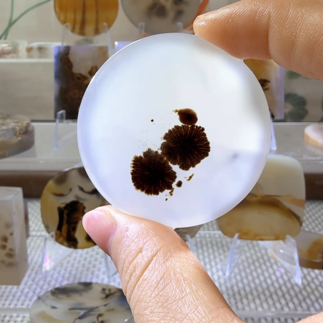 玛瑙/玉髓未镶嵌吊坠(不含链)69
