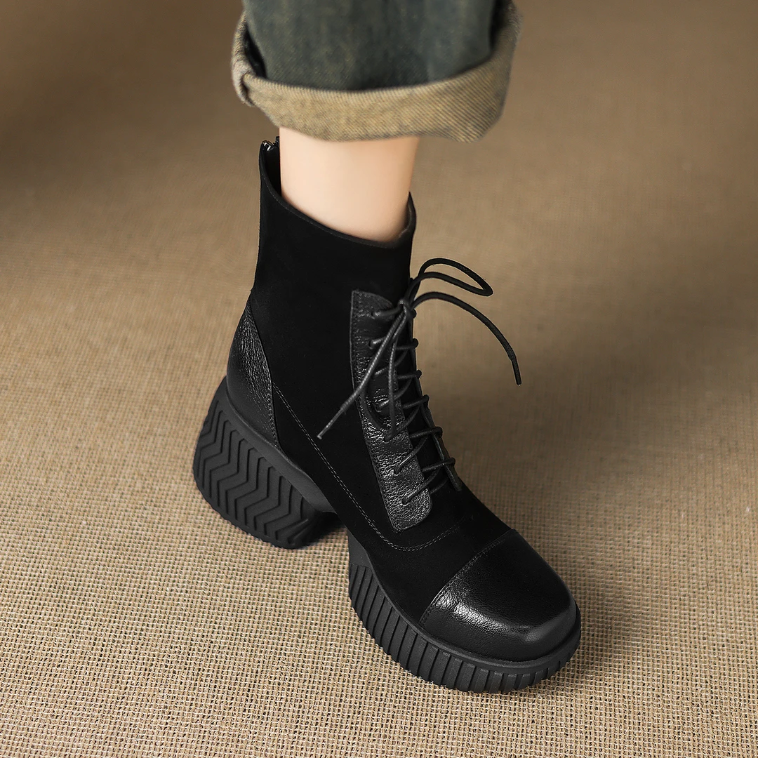 小个子增高8cm~冬季女厚底马丁靴休闲风拼接系带高跟短靴百搭靴子