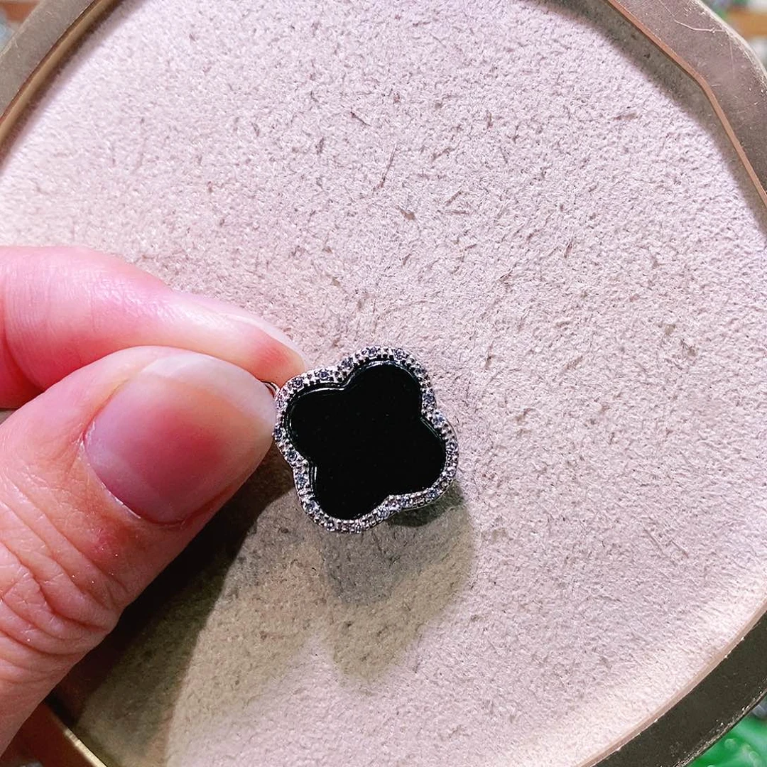 【闪购商品】翡翠挂件未镶嵌裸石