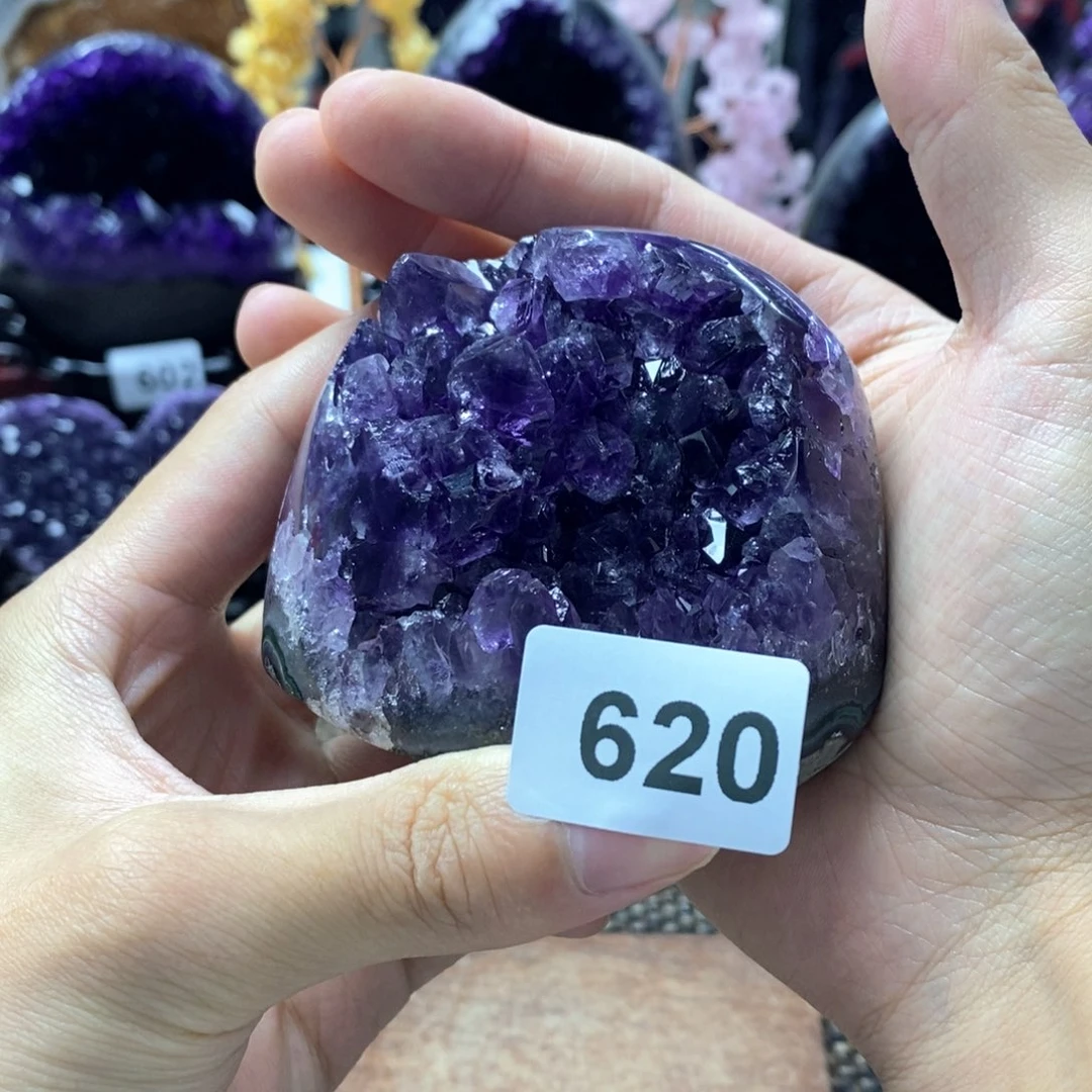 紫晶大型摆件（非配饰）未镶嵌