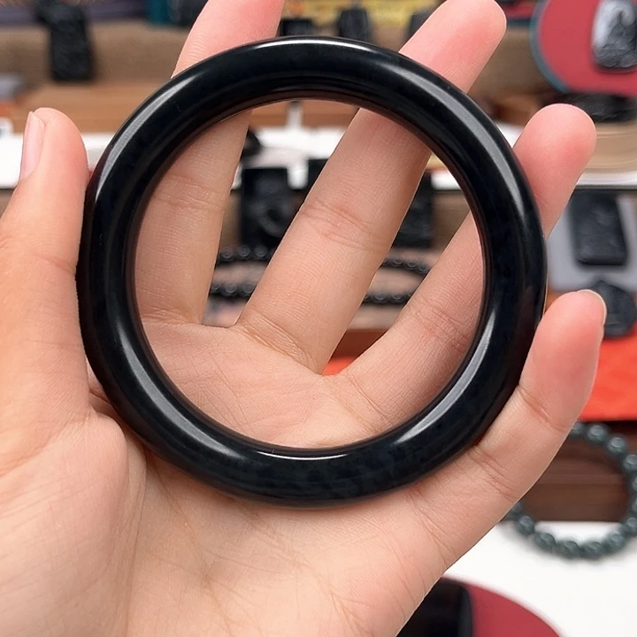 和田玉未镶嵌手镯特价美人条