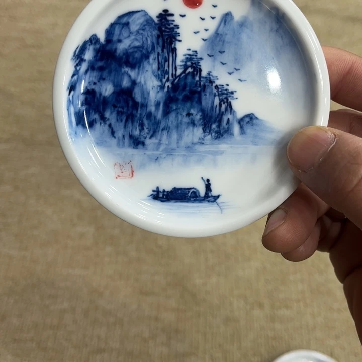 魔**年手绘青花茶杯垫林林荣作品