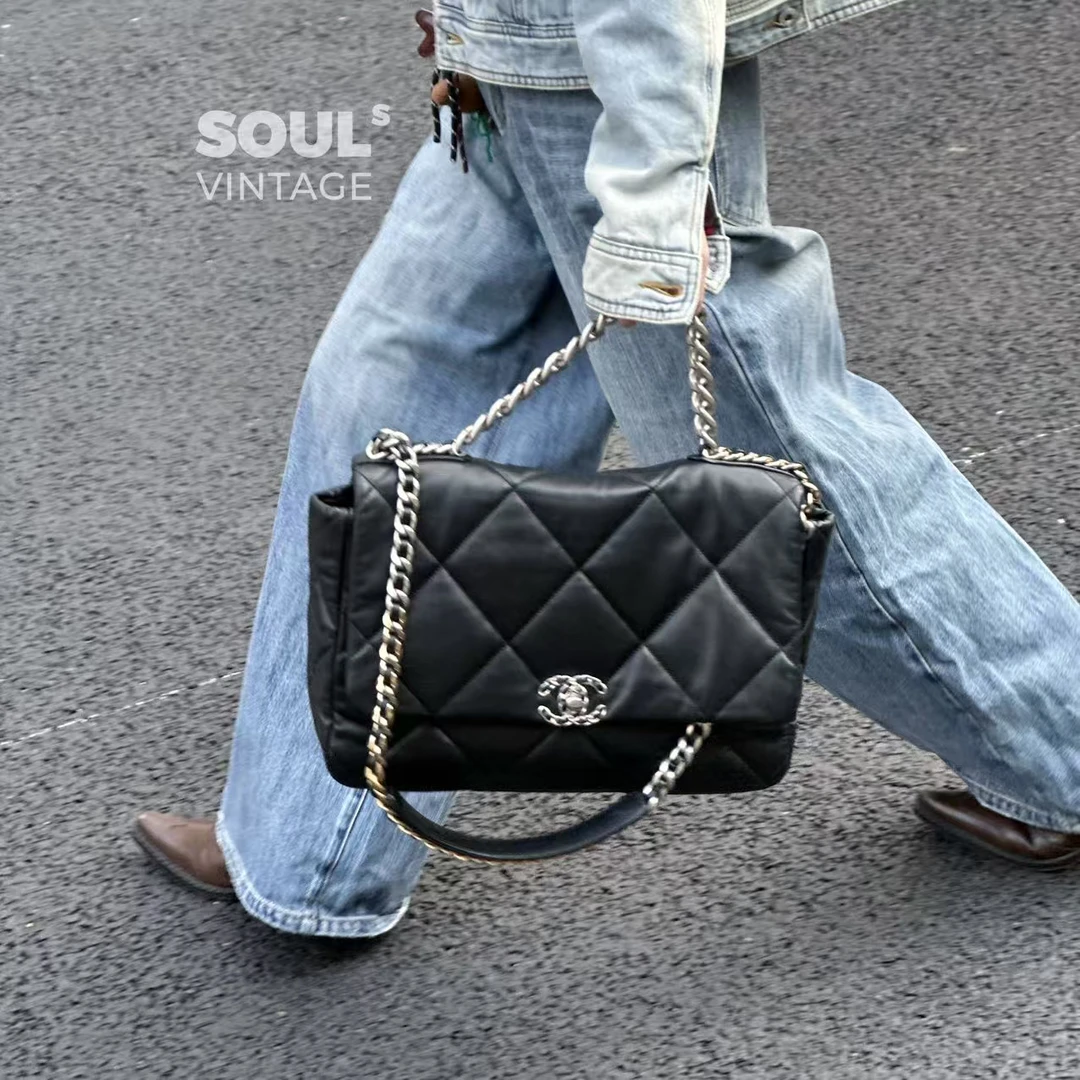95新 Chanel/香奈儿 黑银 羊皮19bagmaxi单肩包/654895690