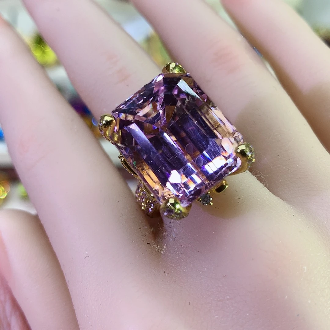 锂辉石戒指9K金镶嵌