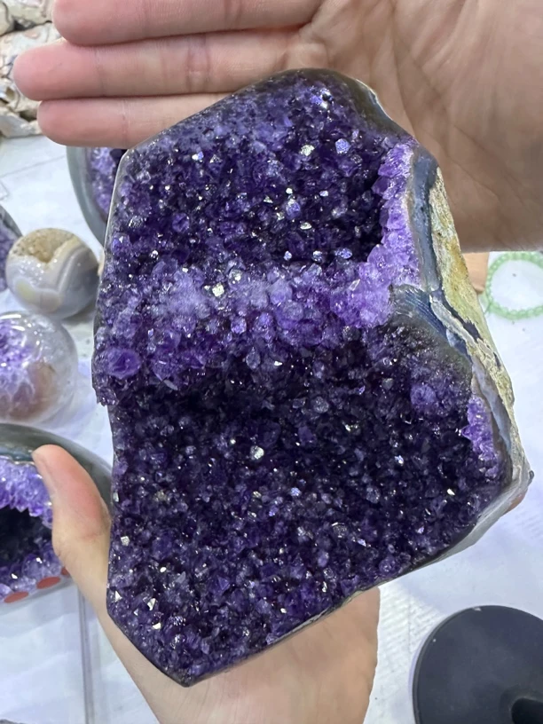巴西乌拉圭紫水晶摆件