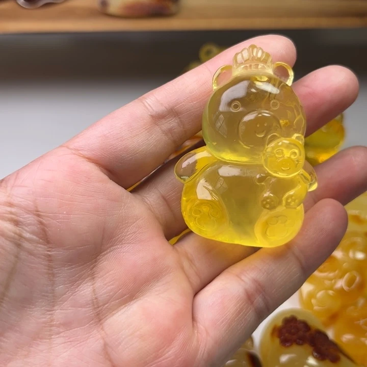 琥珀颈饰未镶嵌琥珀蜜蜡
