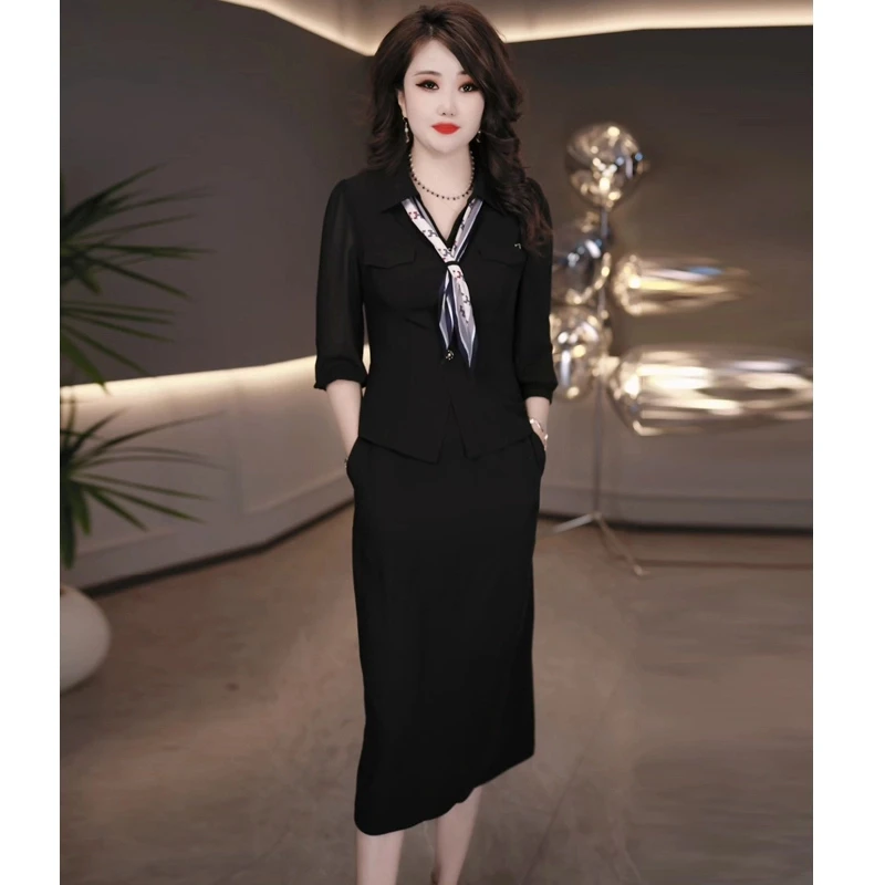 小香风连衣裙女早秋新款轻奢高级感气质减龄超火假两件套A字裙子