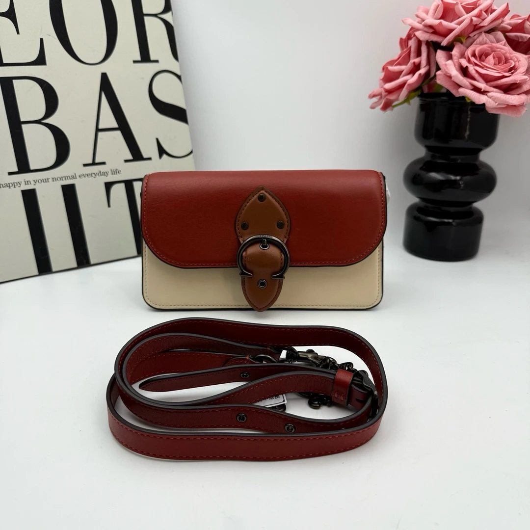 95新 COACH/蔻驰 蔻驰/Coach xy 9234 黑红拼色链条包