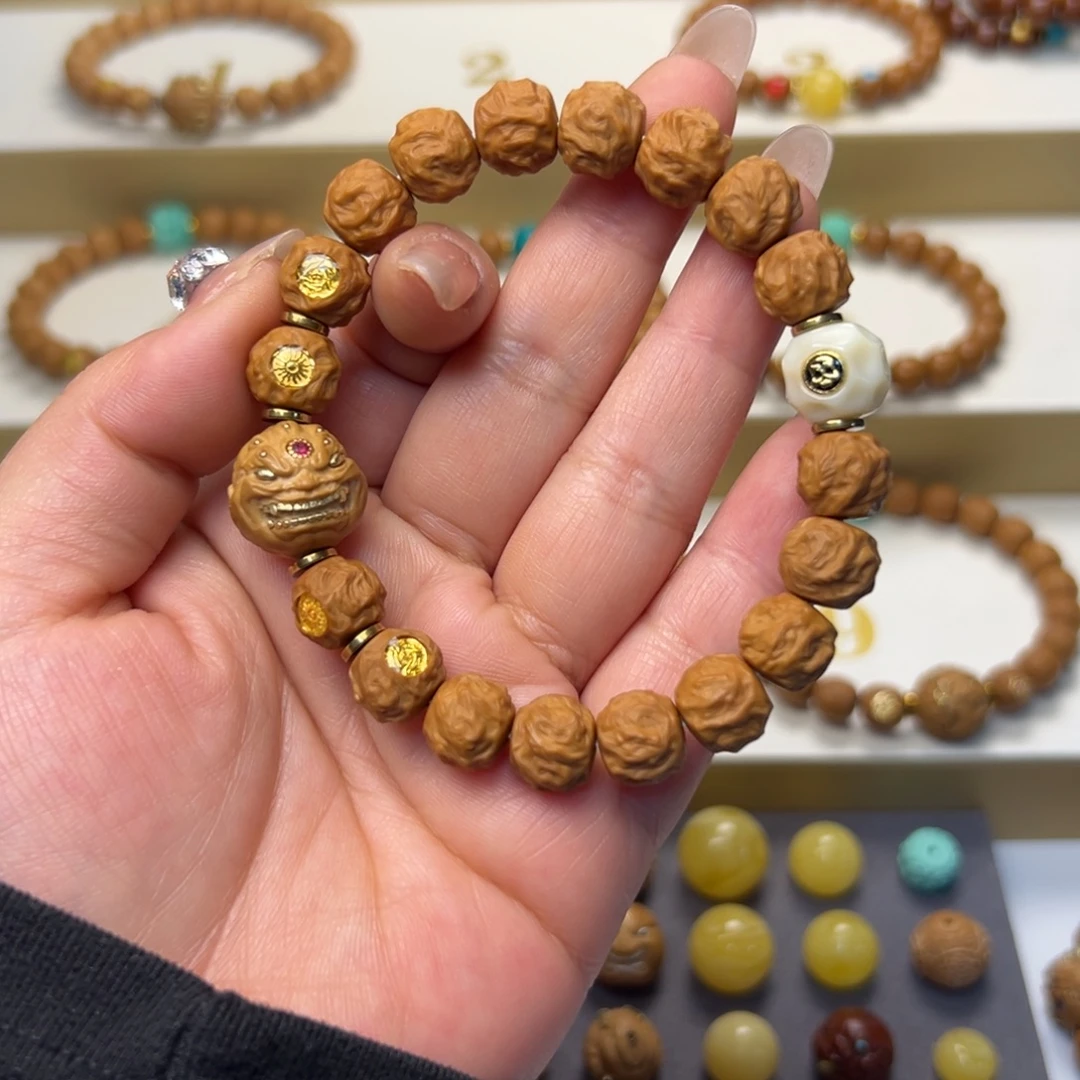 昱***瞳猴头核桃手串龙蛇六目双标舍得无相白琉璃