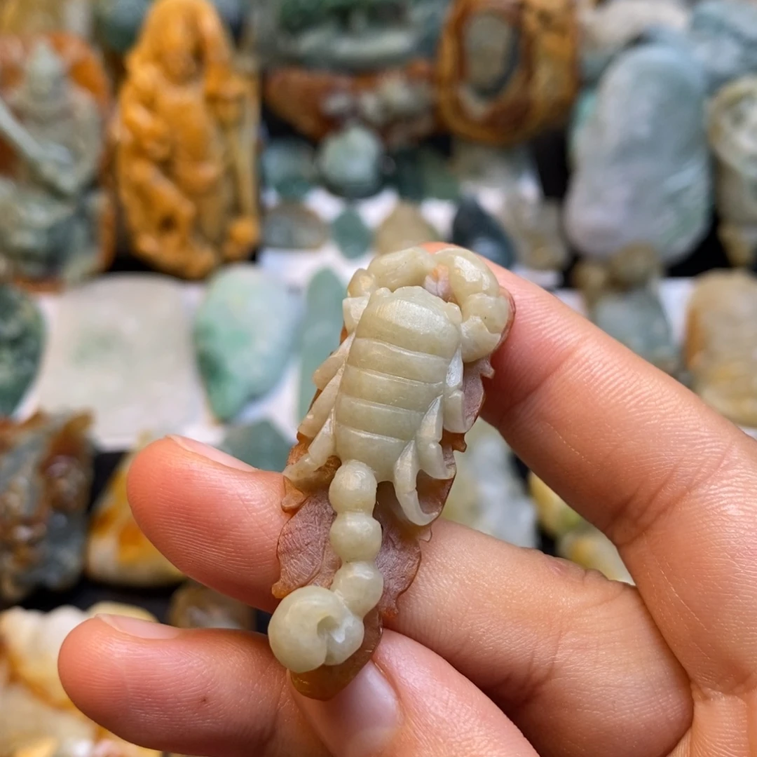 定制翡翠未镶嵌特色42