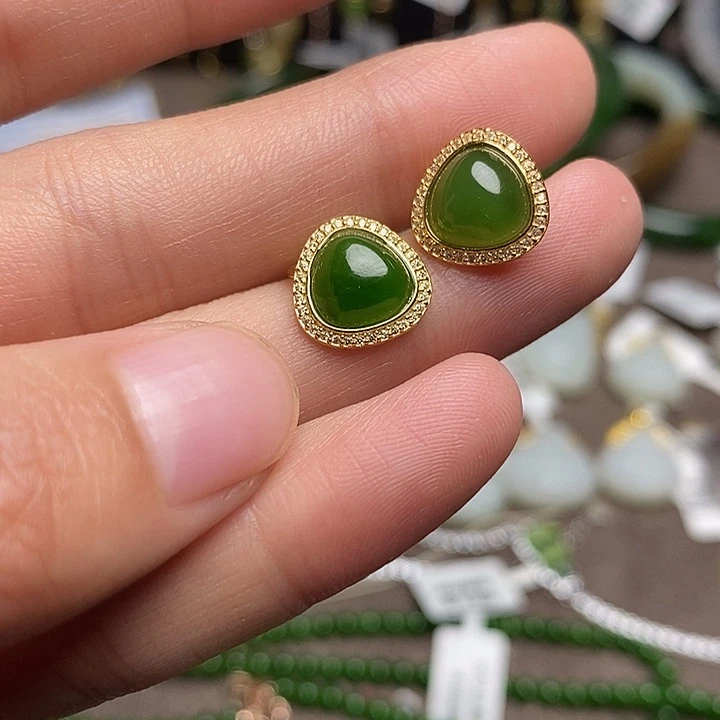 和田玉银S925镶嵌耳饰