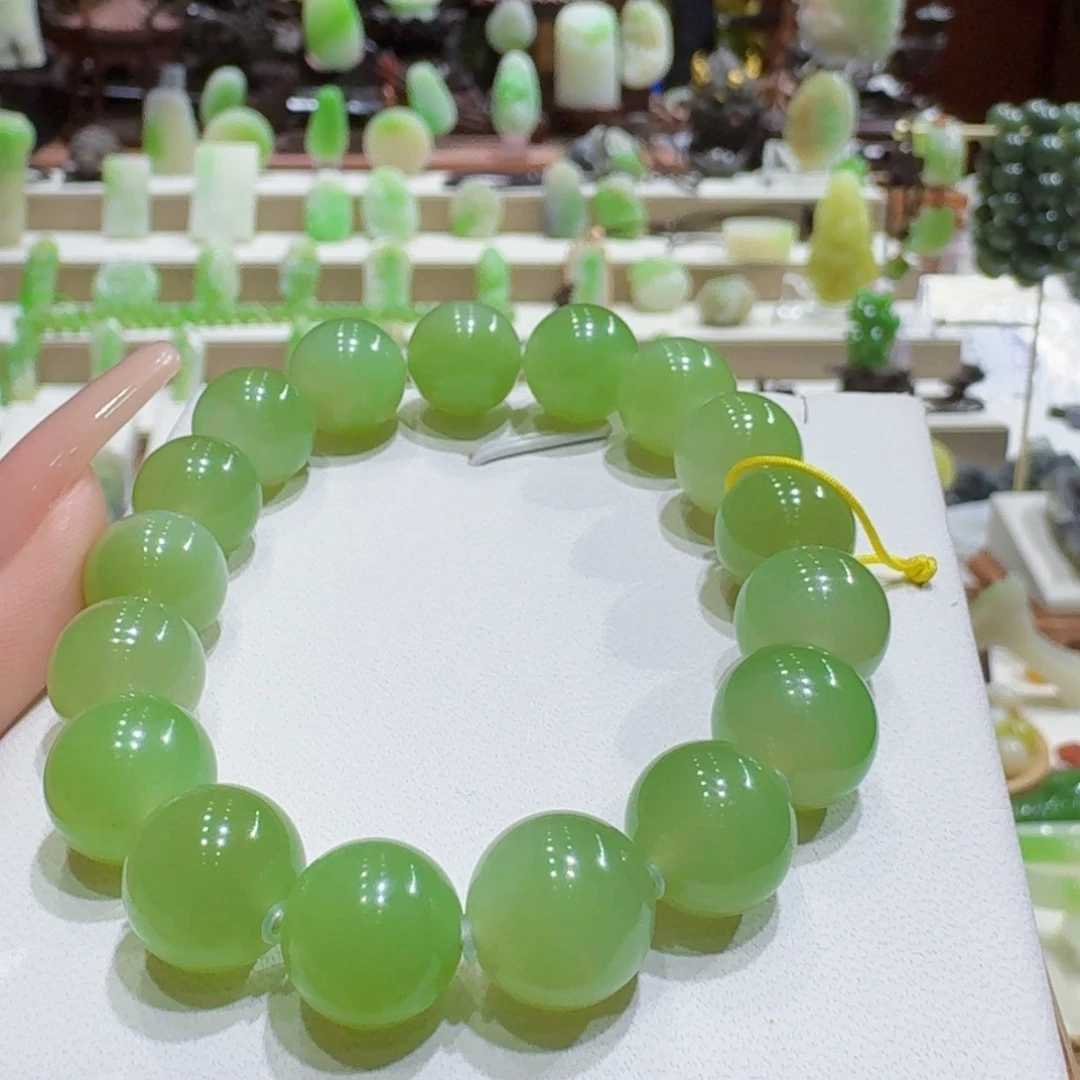 和田玉未镶嵌挂件翠青卡12