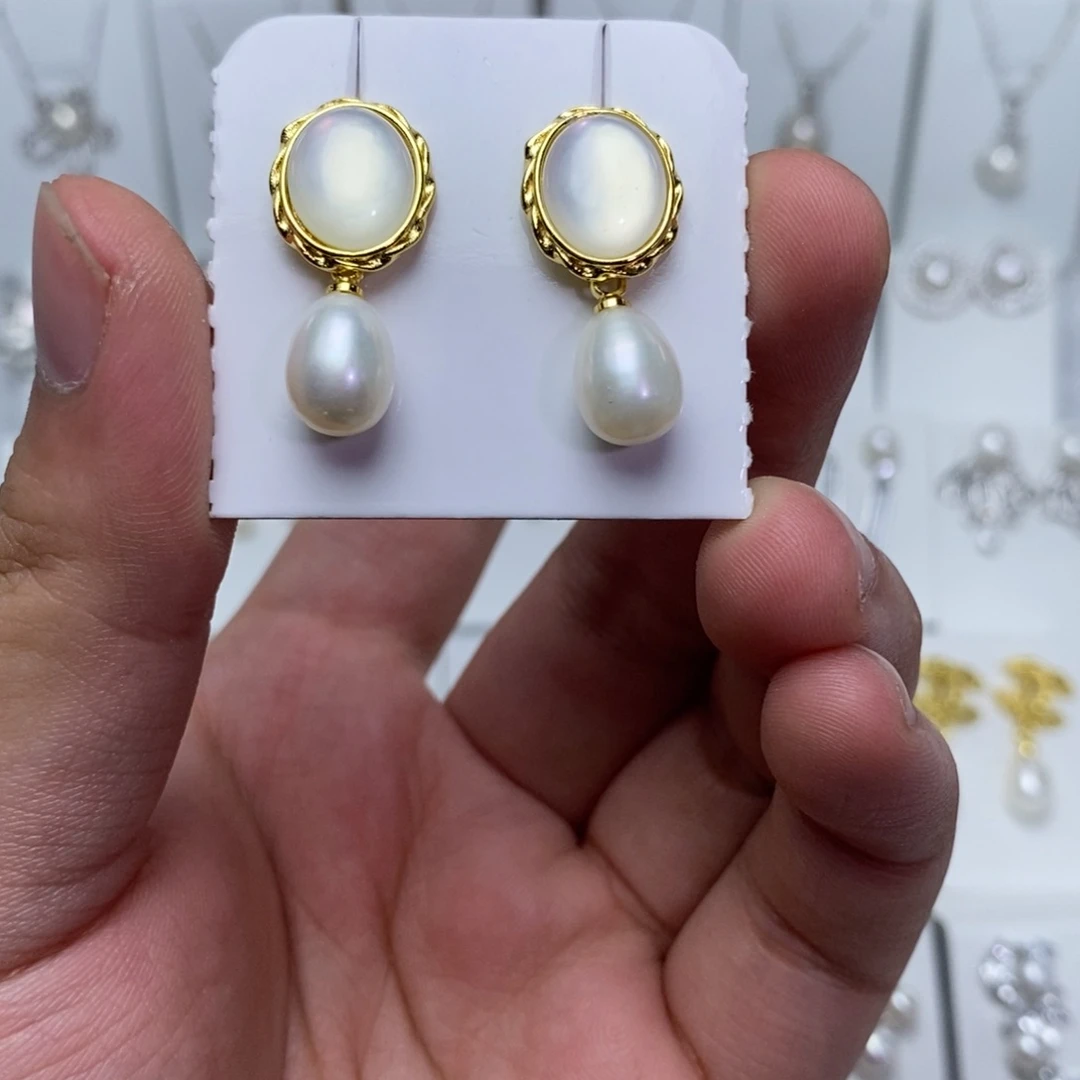 耳饰未镶嵌淡水珍珠