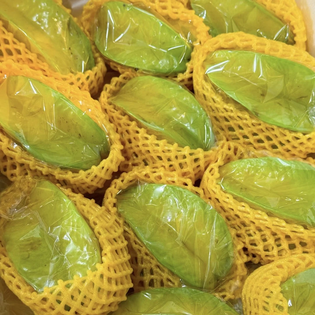泡沫箱杨桃   单果重 170g   10元3个