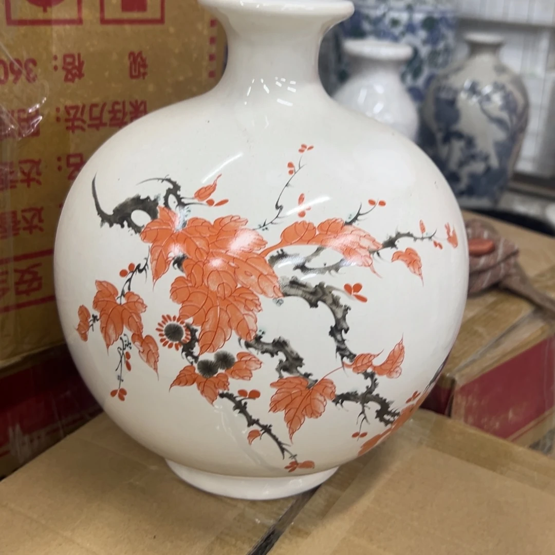 微瑕青花瓷器值得厚爱
