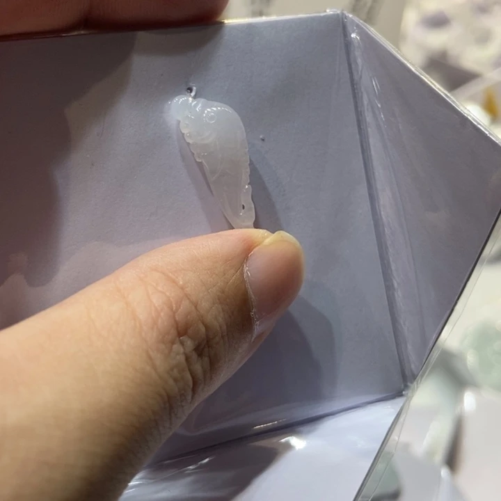 翡翠未镶嵌挂件挂件