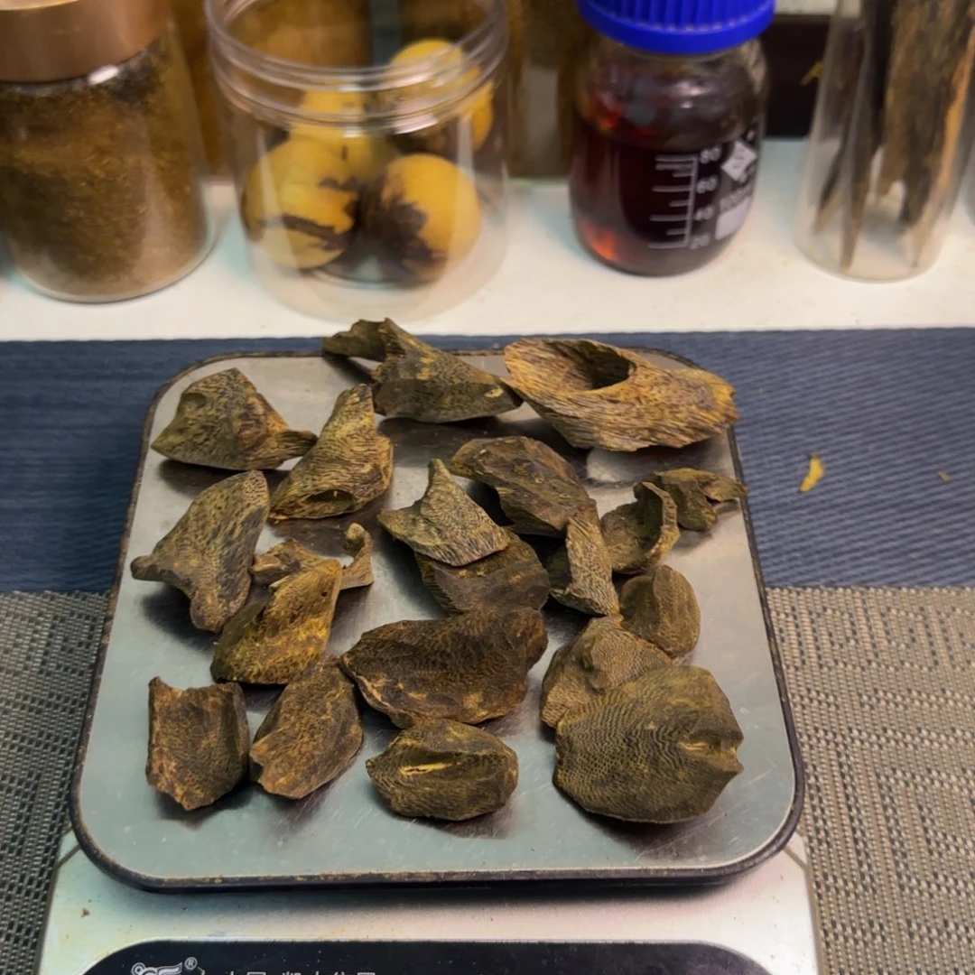 木纯化树丁老料沉水50克