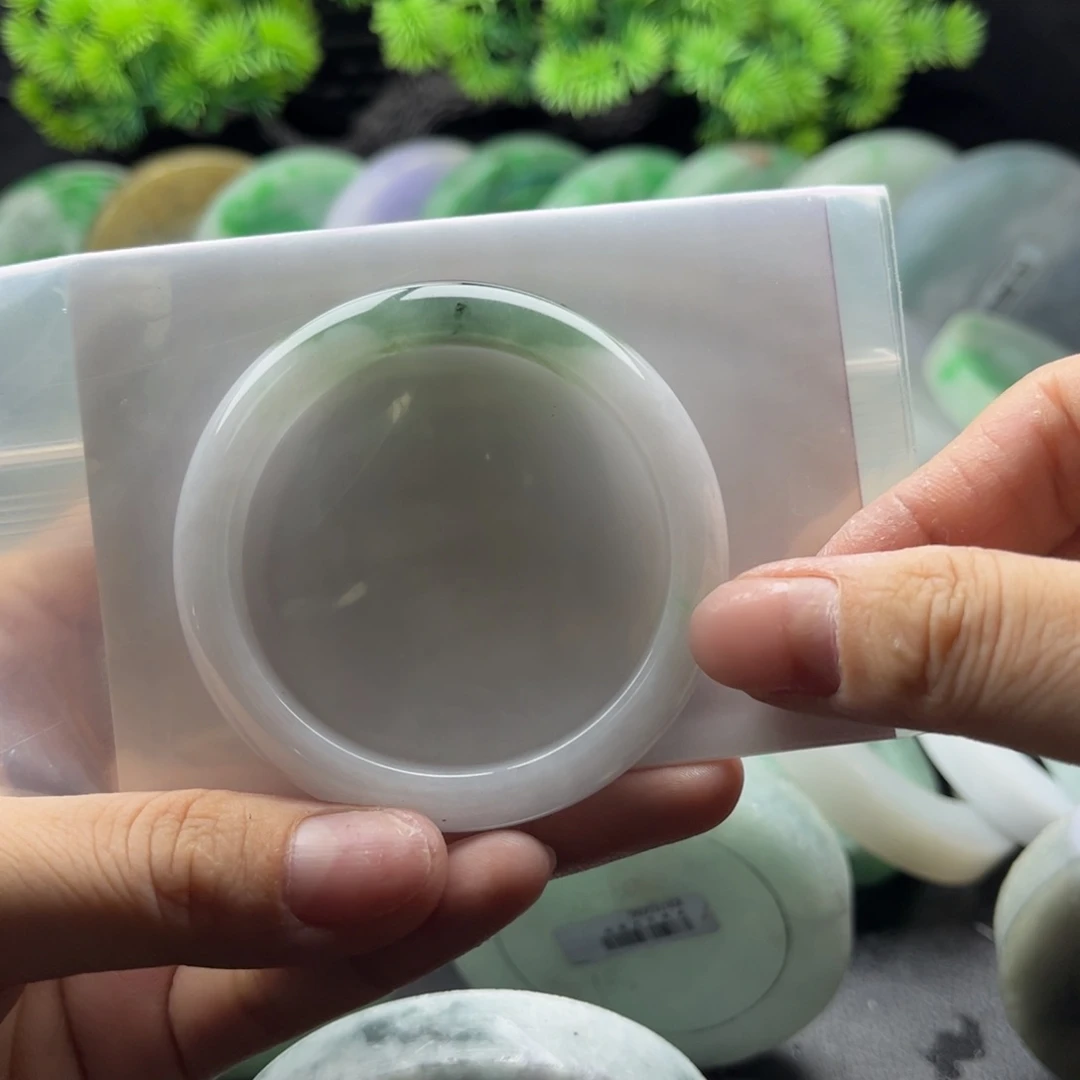 定制翡翠满绿未镶嵌