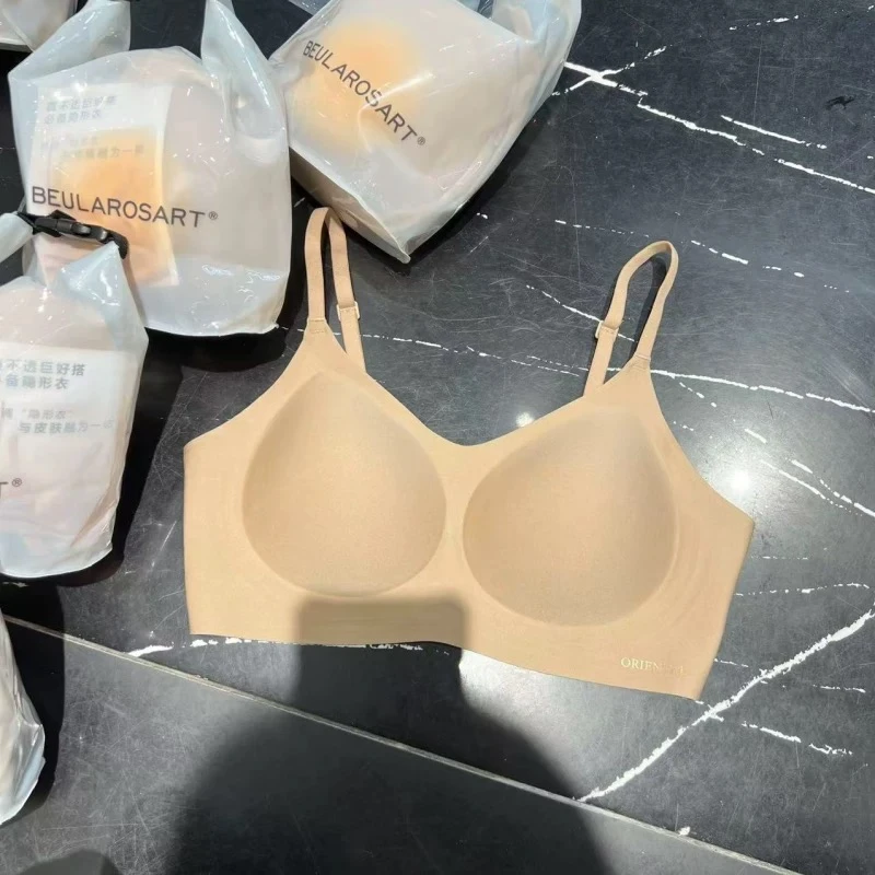 【柏卉服饰】粉底液背心款