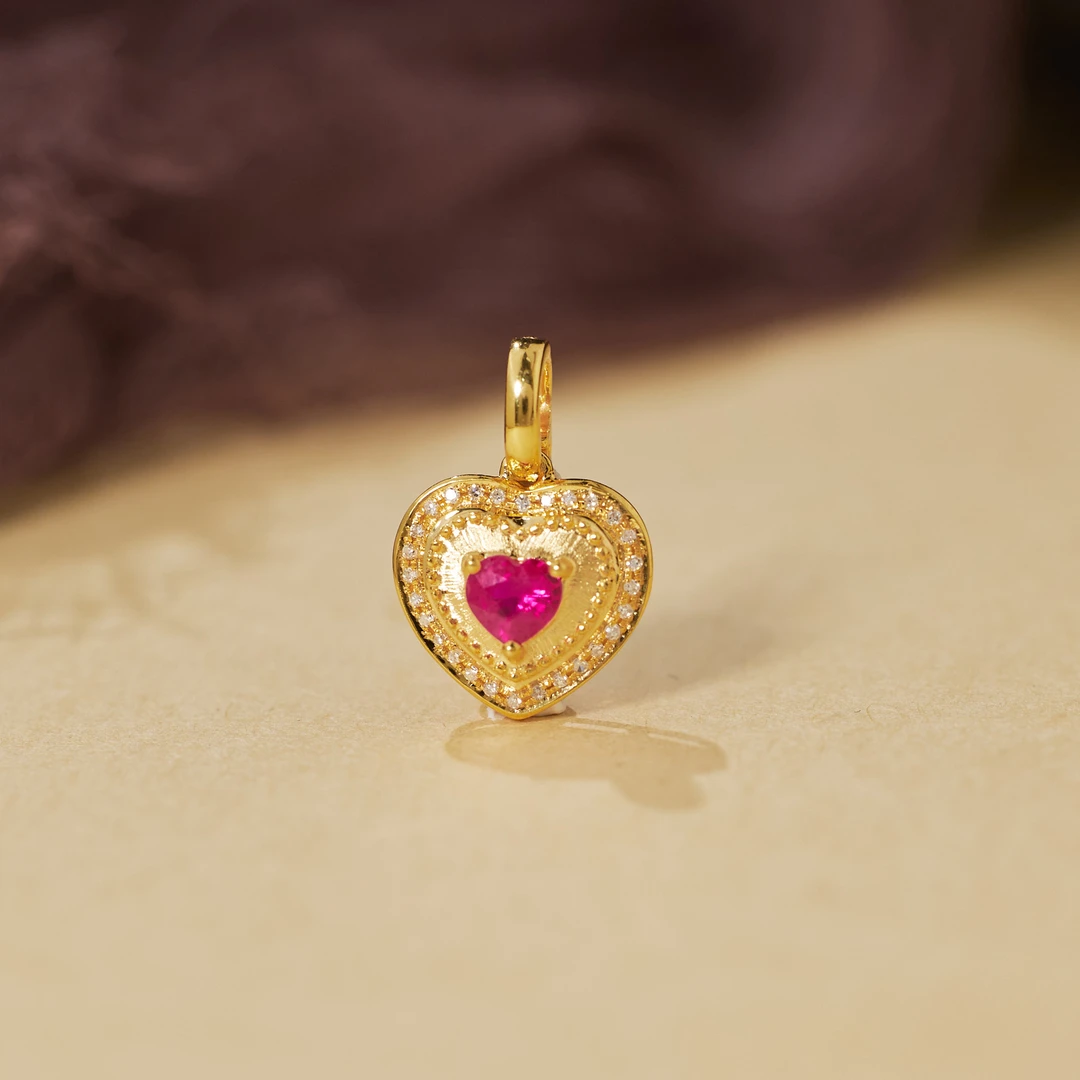 【歪歪】爱心*红宝石吊坠*18K金镶嵌U8319