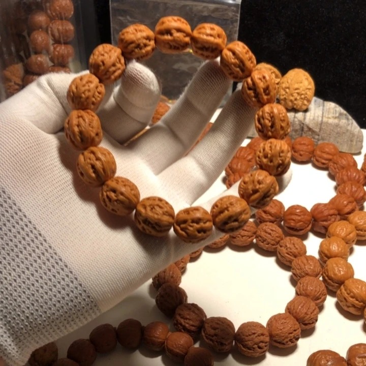 文玩核桃手串粗筋京八棱