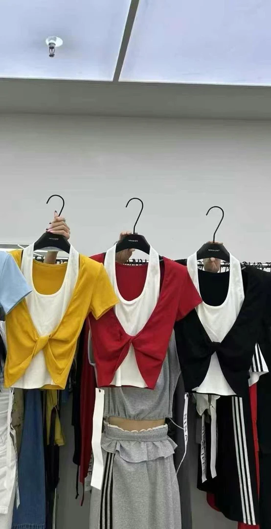 假两件T恤常规短款撞色短袖宽松有弹力