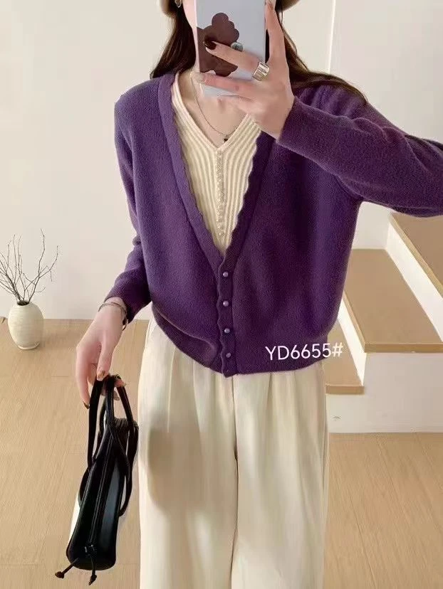 新款高端定制骆驼绒假两件V领毛衣