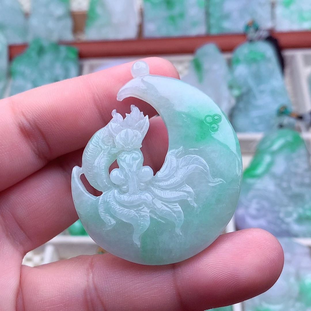 翡翠未镶嵌吊坠(不含链)