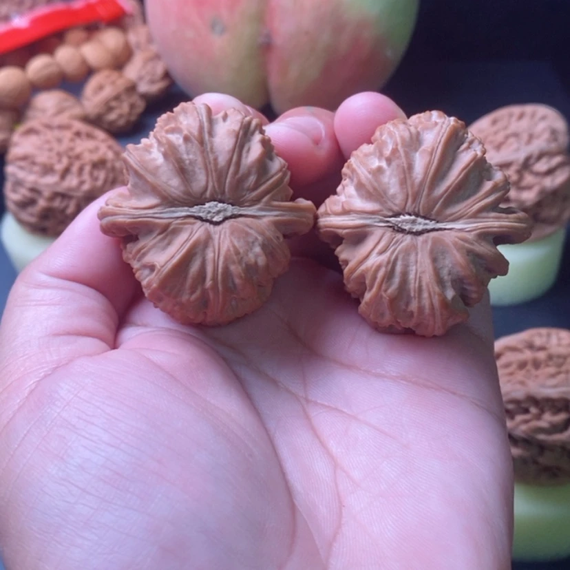 【闪购商品】吊坠文玩核桃39尺白狮子