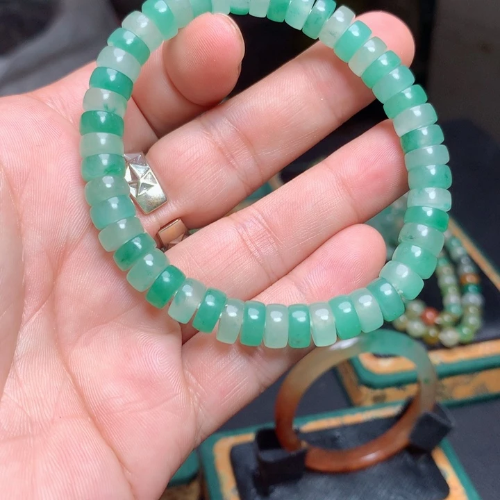 石英质玉手链未镶嵌