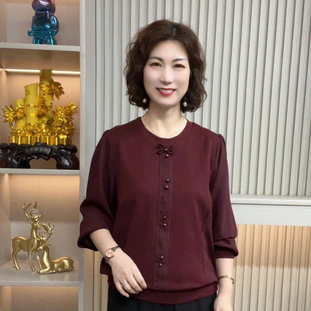 妈妈装流行时尚潮牌女装宽松秋装女士欧若拉独特漂亮上装休闲长袖