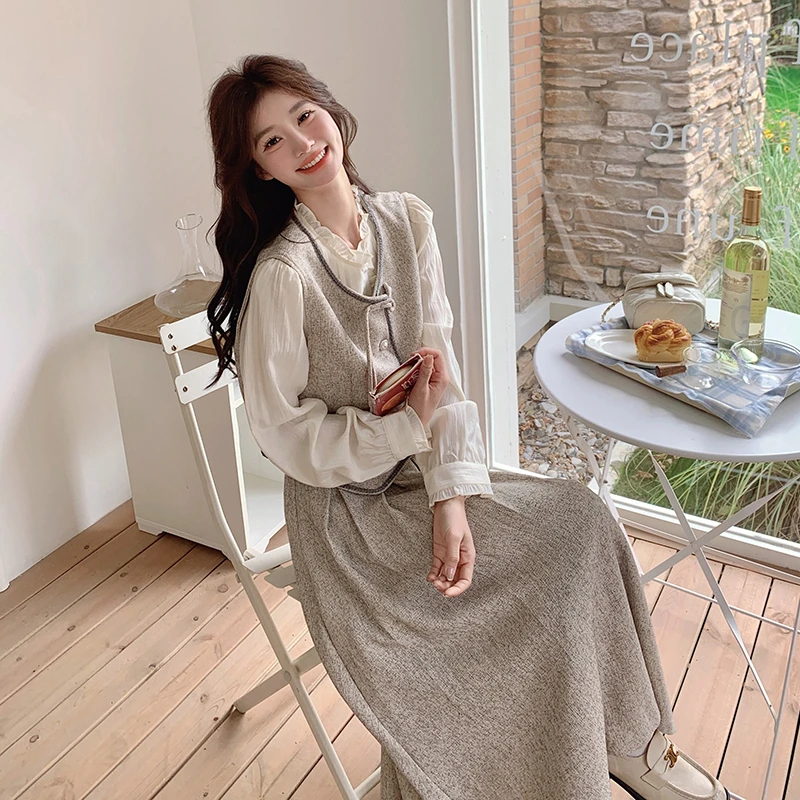 盐系时尚三件套装春装女款2025年新款温柔风气质马甲半身裙套裙装