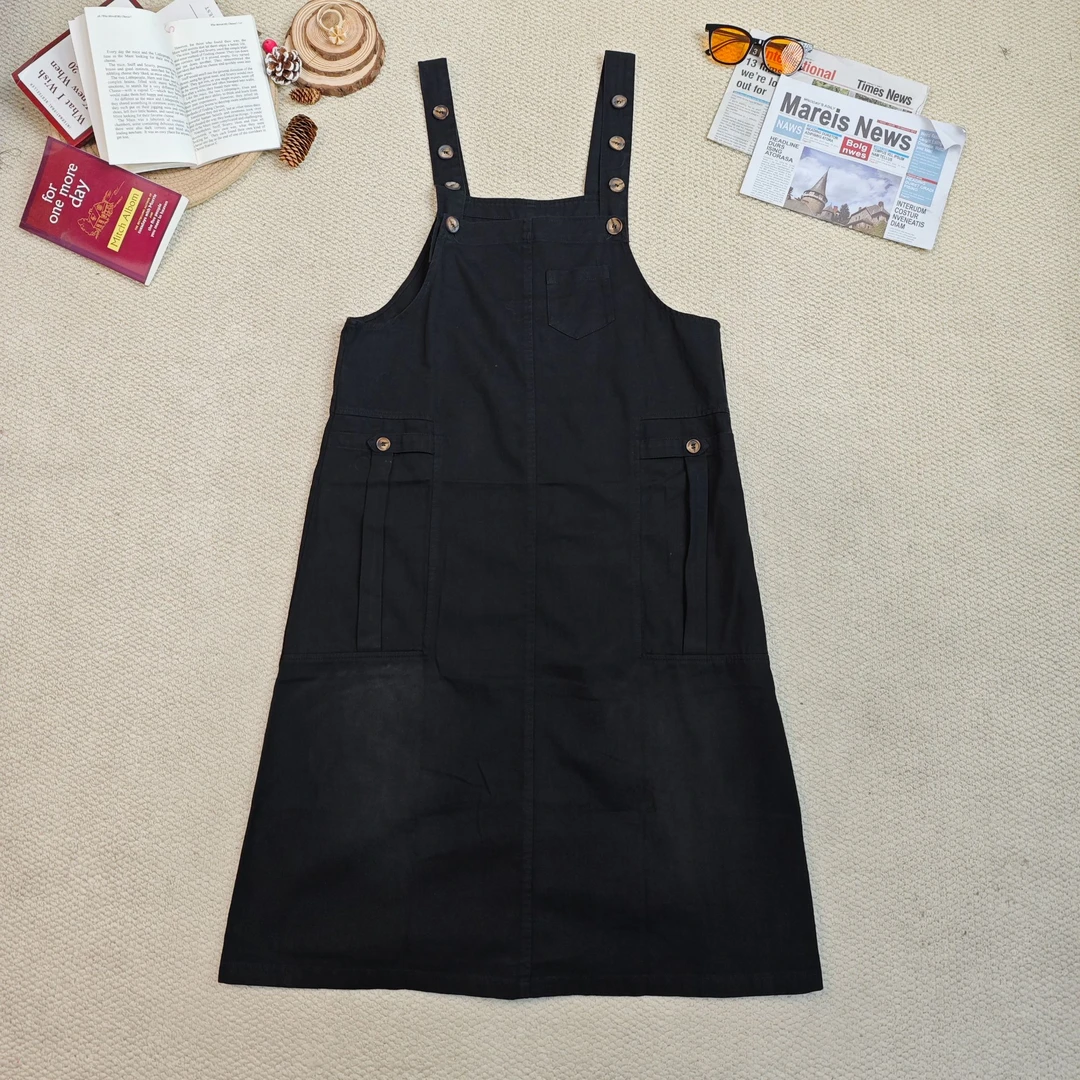 【伊人风尚服饰推荐】2025早春新款百搭时尚纯色带背带长裙9774