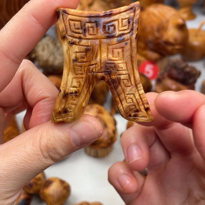 木太行陈化瘤精品把件鉴赏期48小时