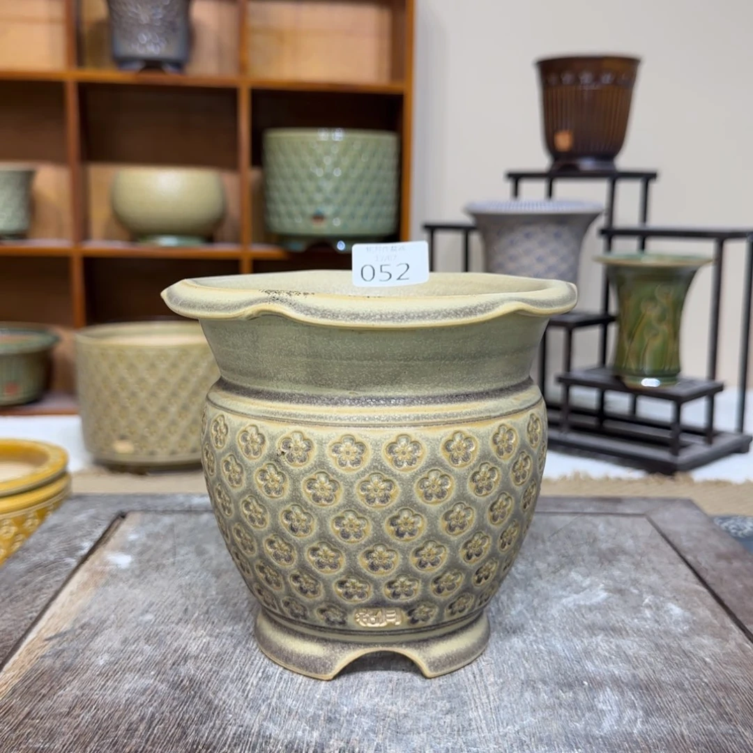 手工花盆 052 内口口径 11.5 cm 外高 12.5 cm