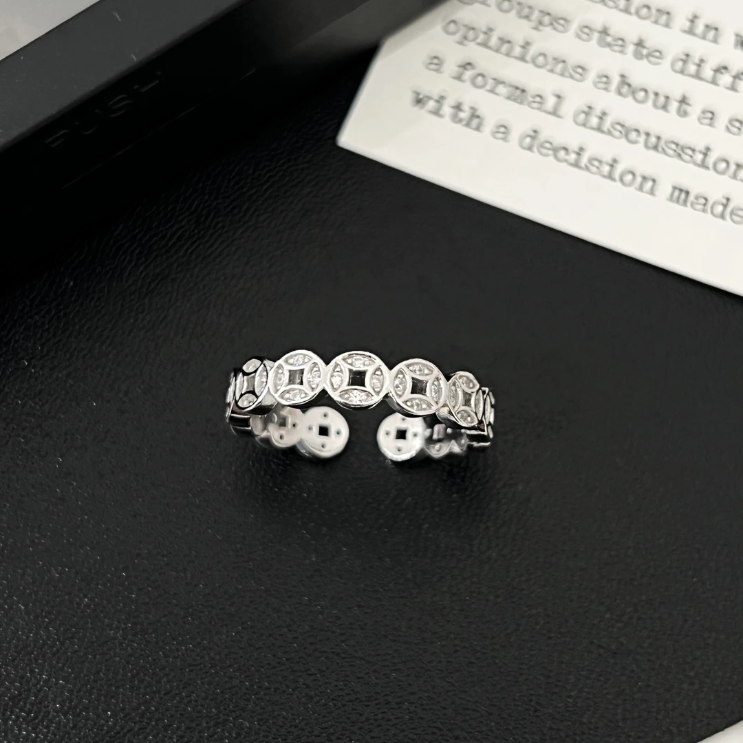 925银合成锆石戒指 《财源广进》高级感轻奢风简约钱币拼接银戒指