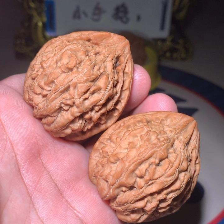 文玩核桃吊坠蟒皮鸭嘴，坐佛42