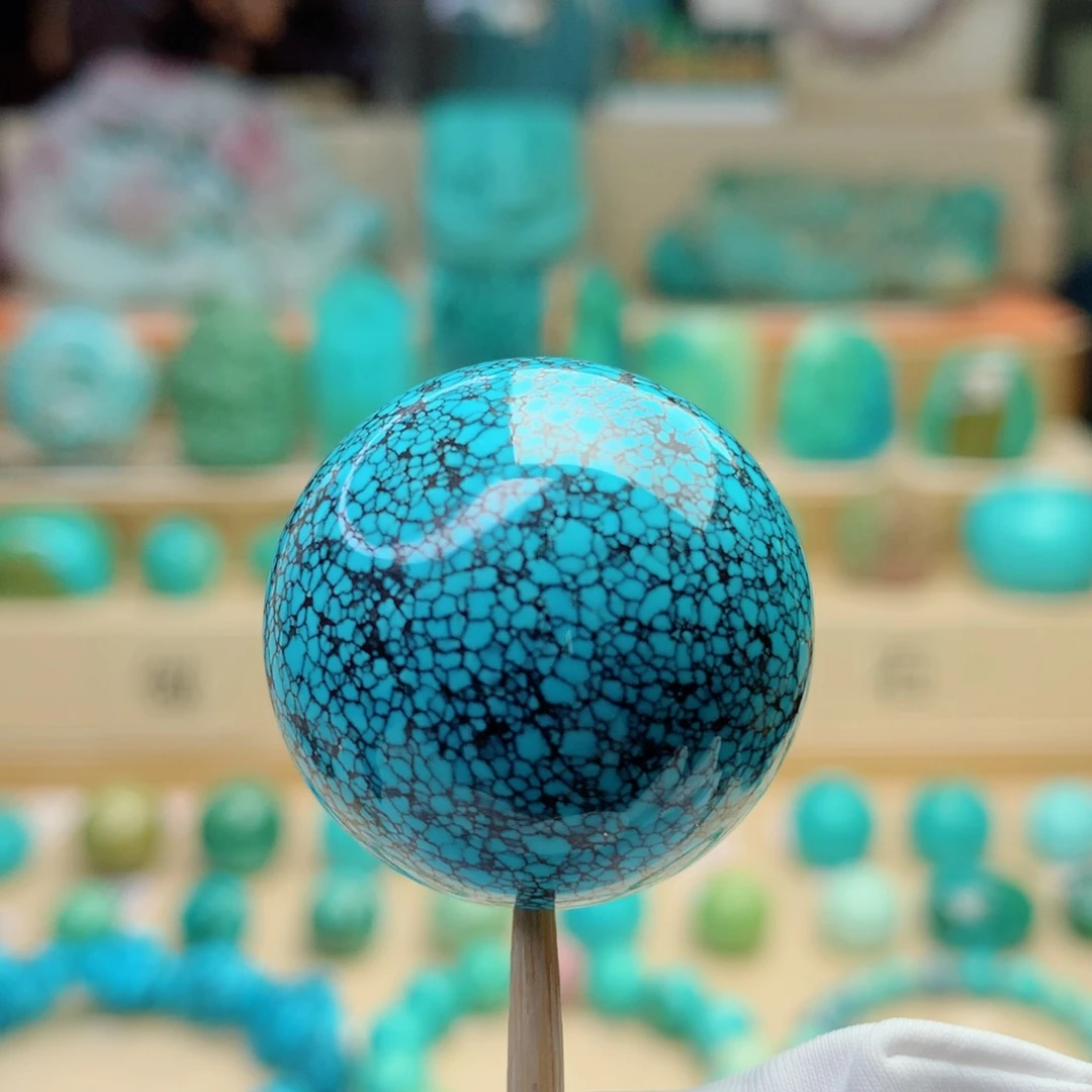 绿松石颈饰未镶嵌