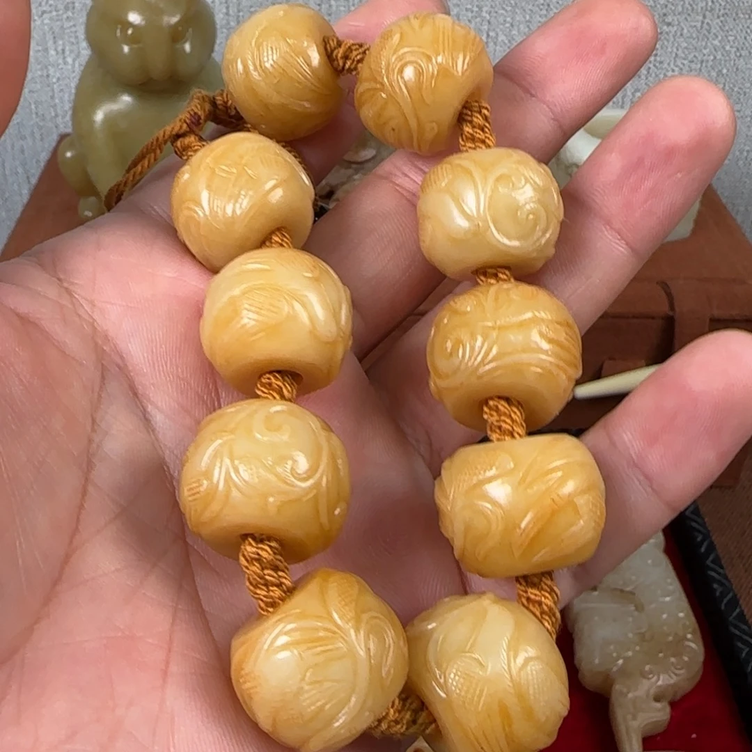 *****非常精美的脖挂件