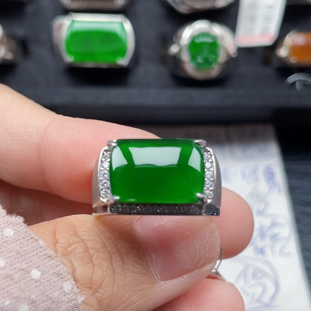 翡翠戒指银S925镶嵌天然a货翡翠没运费险0045