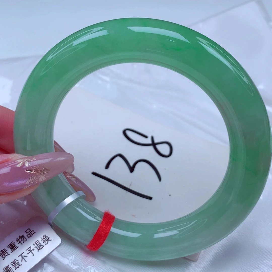 翡翠手镯未镶嵌翡翠57