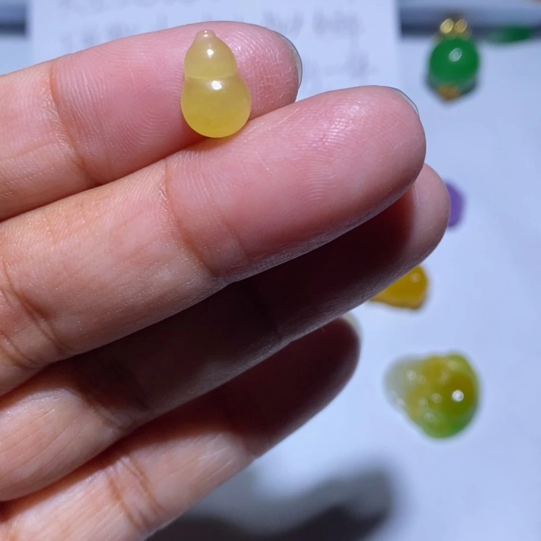 颈饰未镶嵌翡翠3