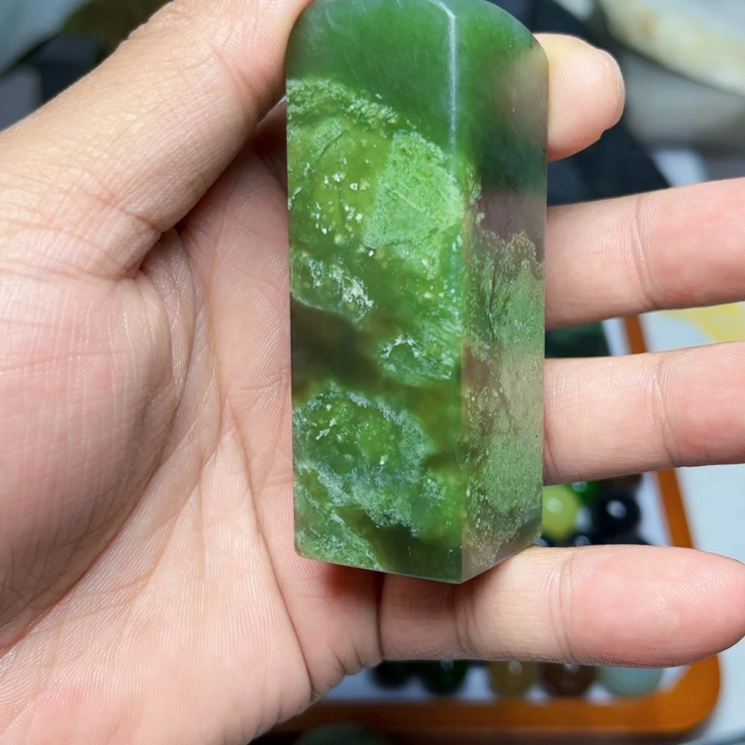 未镶嵌和田玉（碧玉）珠宝半成品