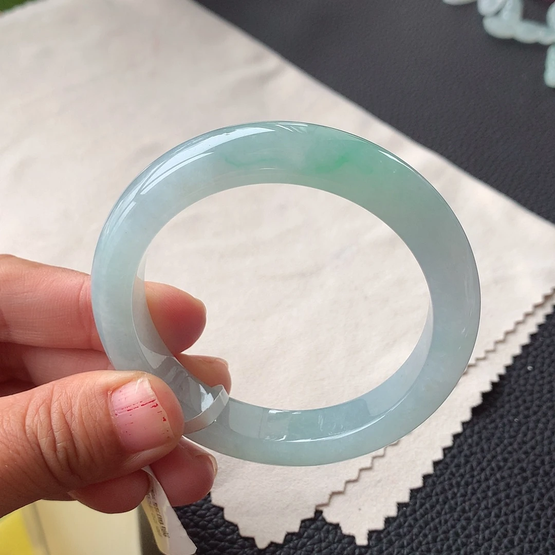 翡翠未镶嵌手镯22号