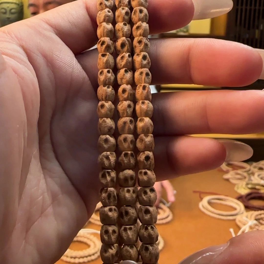 手串柏香籽/百香籽赤鬼6左右