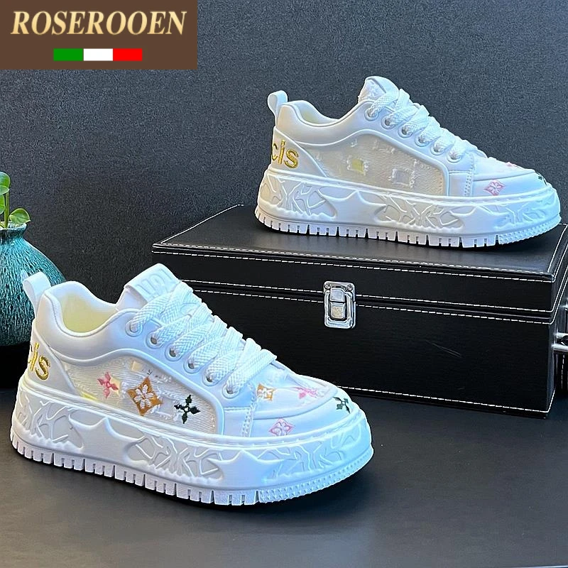 夏季透气小白鞋男网面帆布鞋时尚潮流刺绣板鞋2025新款白色休闲鞋