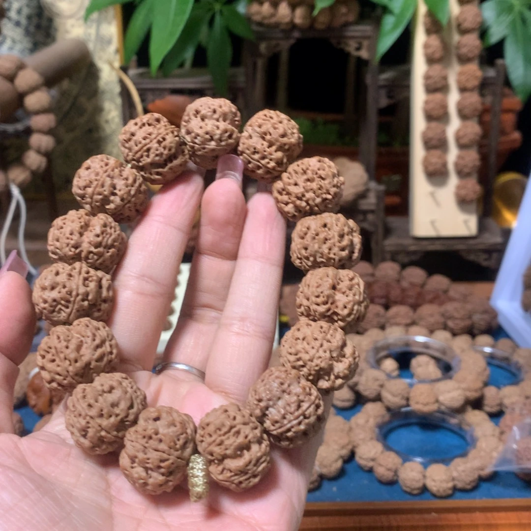 一***哥金刚菩提手串万娜踏火梅花